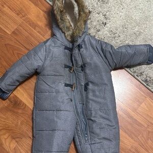 OshKosh B'gosh Gray Hooded Snowsuit